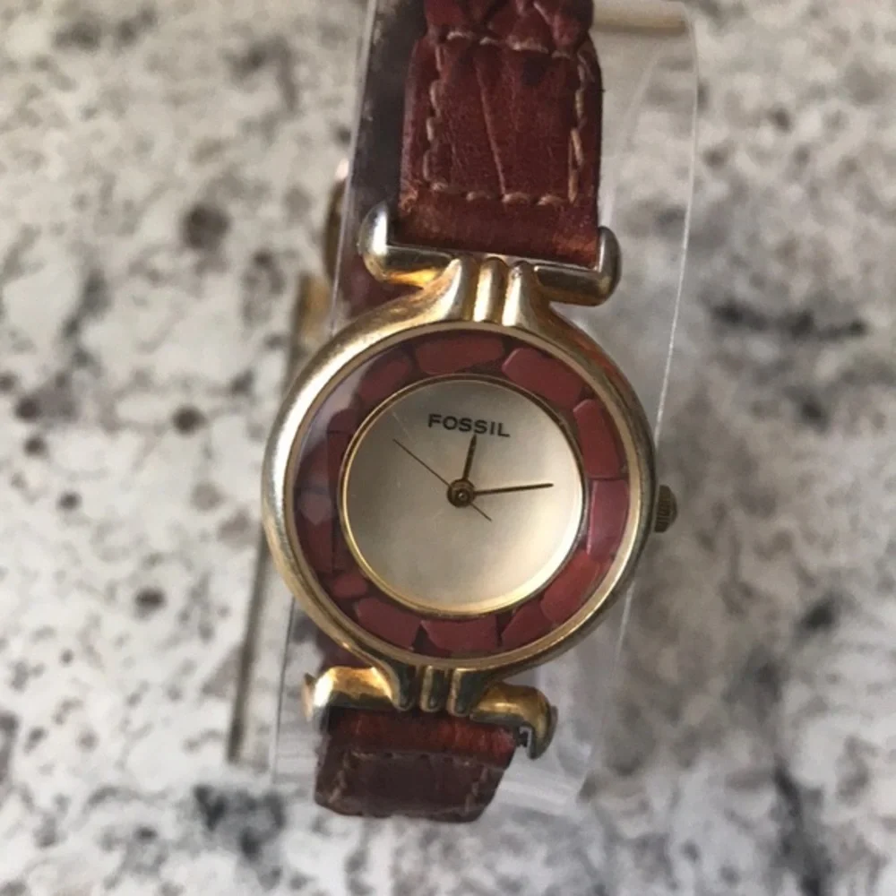 1992 RED STONE FOSSIL DR-2036